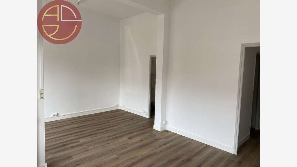 Vend local / bureaux 55m² à Toulouse Cartoucherie