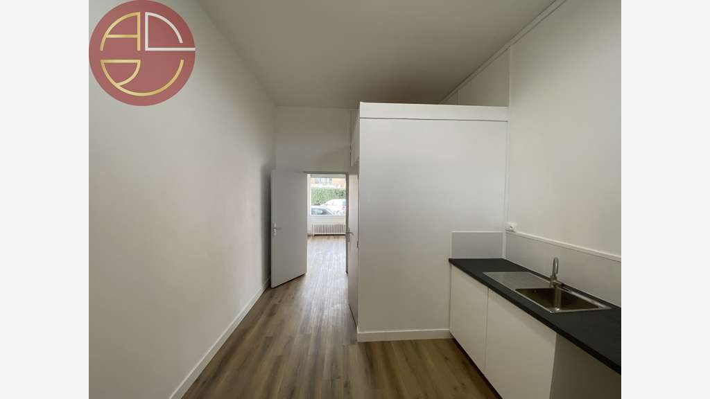Vend local / bureaux 55m² à Toulouse Cartoucherie