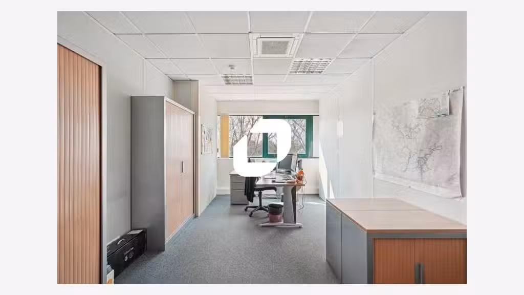 Vente bureaux fonctionnels de 1000m² à Morangis