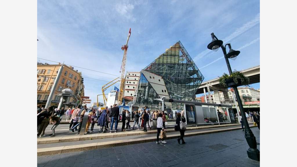 A vendre droit au bail 130m² à Nice Jean Medecin