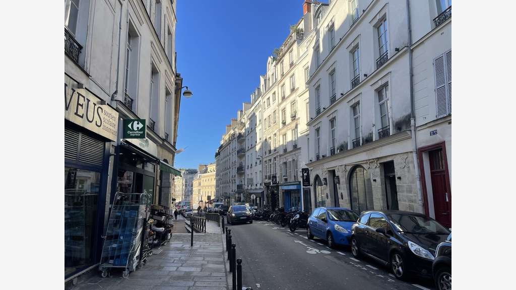 Cède DAB local 14 cvts + terrasse à Paris 6 Odéon