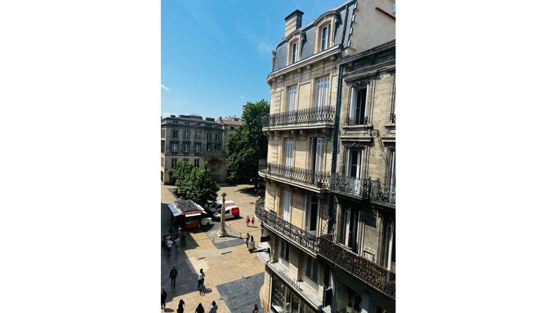 Cède boutique 160m² Bordeaux rue Sainte Catherine