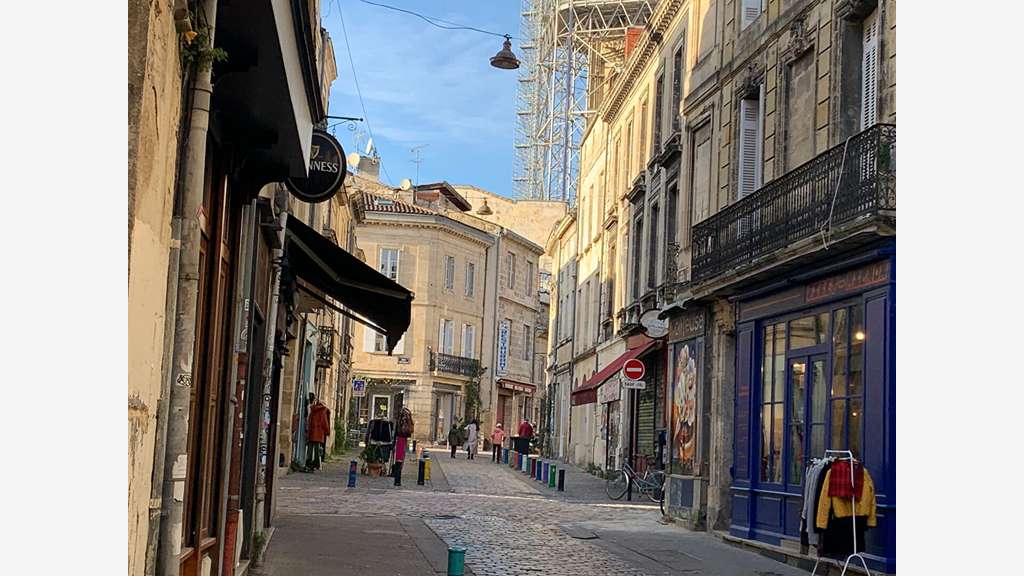 Bail à céder 20m² quartier historique Bordeaux