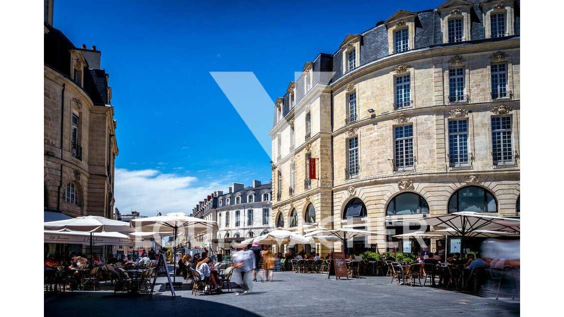 DAB local commercial 65m² à Bordeaux Intendance 