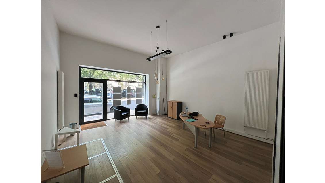 DAB local commercial 60m² à Bordeaux Saint Seurin