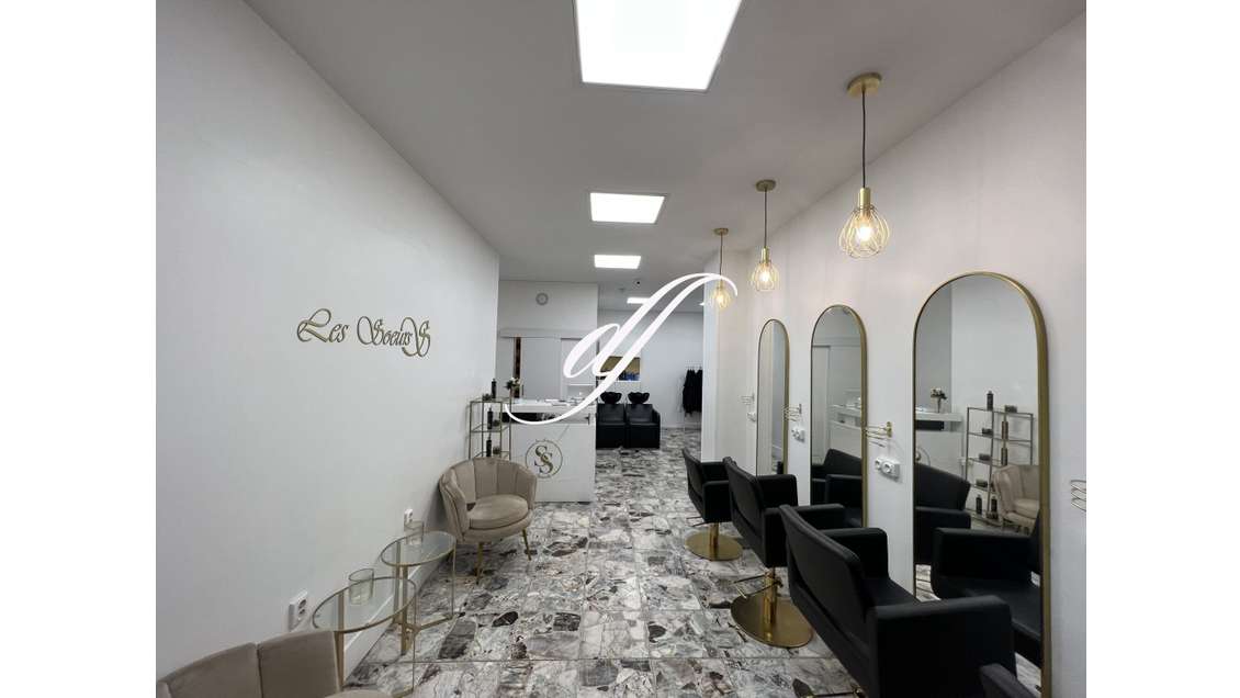 Cède bail boutique 41m² à Paris 75014 prox Alésia