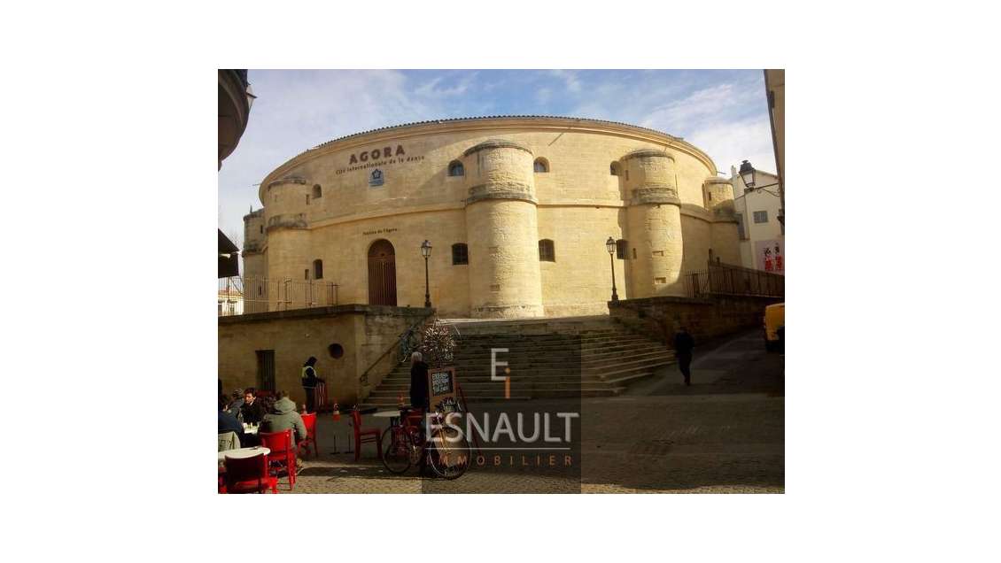 DAB local 100m² rue passante à Montpellier Ecusson