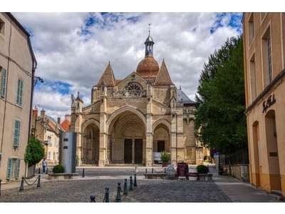 Cession droit au bail Locaux commerciaux - Boutiques à Beaune