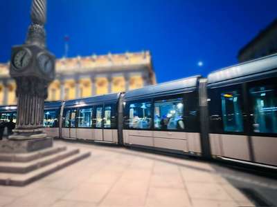 Cession droit au bail Locaux commerciaux - Boutiques à Bordeaux