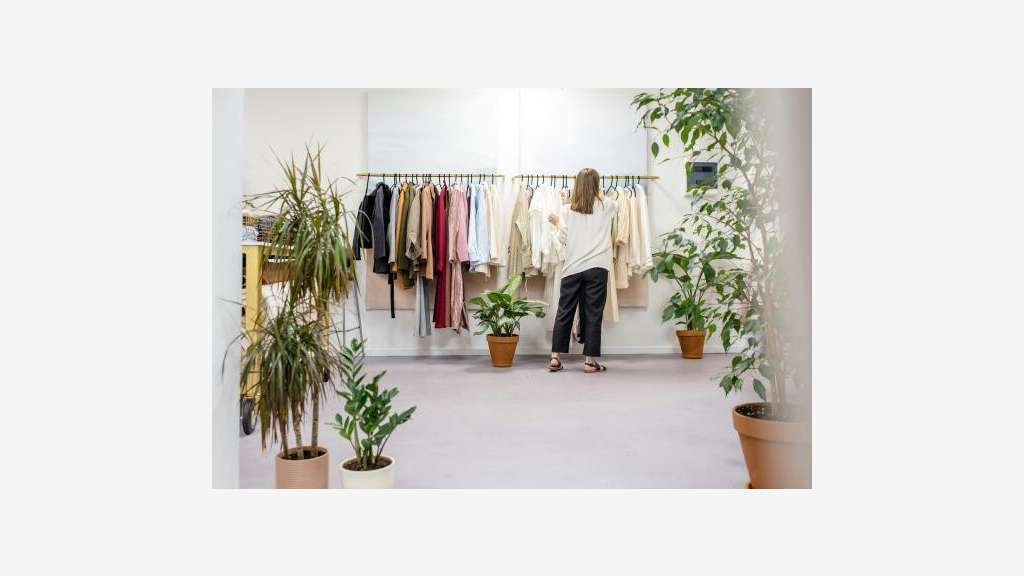 DAB boutique 60m² rue piétonne La Rochelle