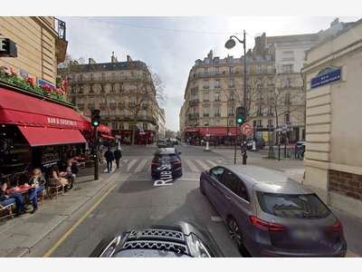 DAB boutique  81m² à Paris 7e rue Saint Dominique