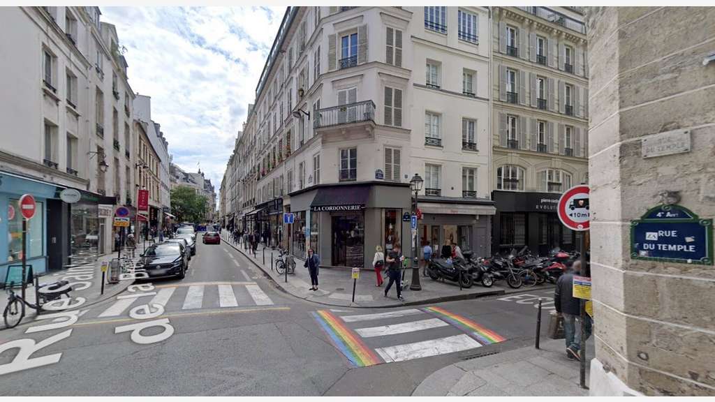 DAB boutique 115m² Paris 4eme Saint Merri/Temple