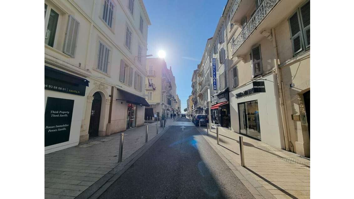 DAB magasin  24m² Belle situation à Cannes