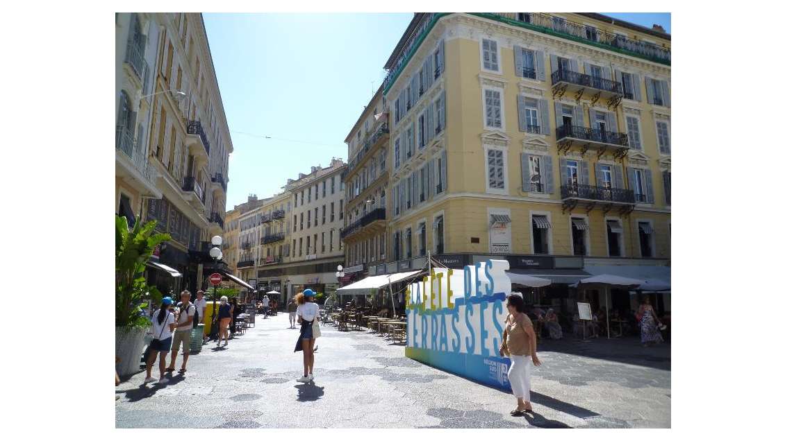 DAB local 100m² empl N°1 à Nice Rue Masséna