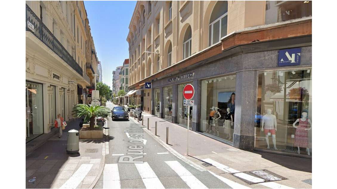 DAB beau local commercial 53m² à Cannes centre