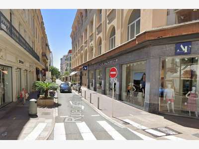DAB beau local commercial 53m² à Cannes centre