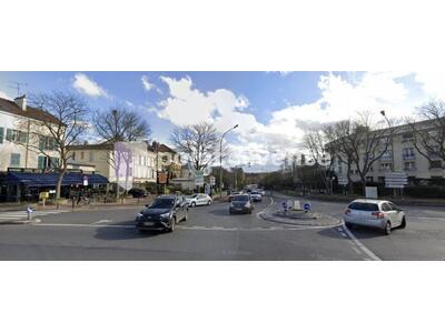 Cession droit au bail Locaux commerciaux - Boutiques à Saint-Cloud