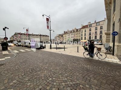 Cession droit au bail Locaux commerciaux - Boutiques à Saint-Germain-en-Laye