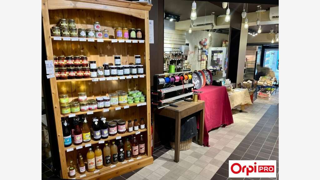 DAB local commercial 93m² à Lyon 4e Croix-Rousse