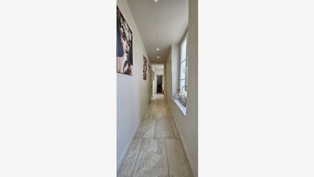DAB local commercial 120m² empl N°1 à Paris 11e