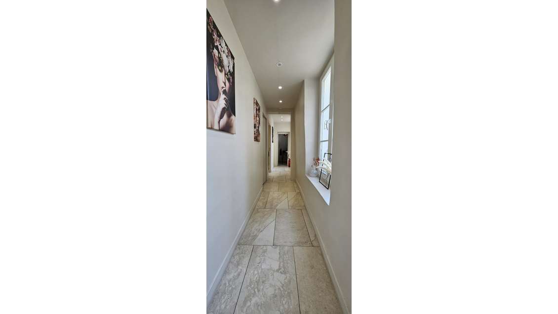 DAB local commercial 120m² empl N°1 à Paris 11e