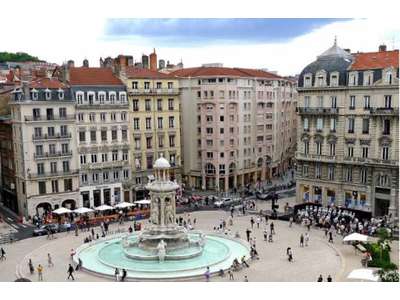 Cession droit au bail Locaux commerciaux - Boutiques à Lyon 2e