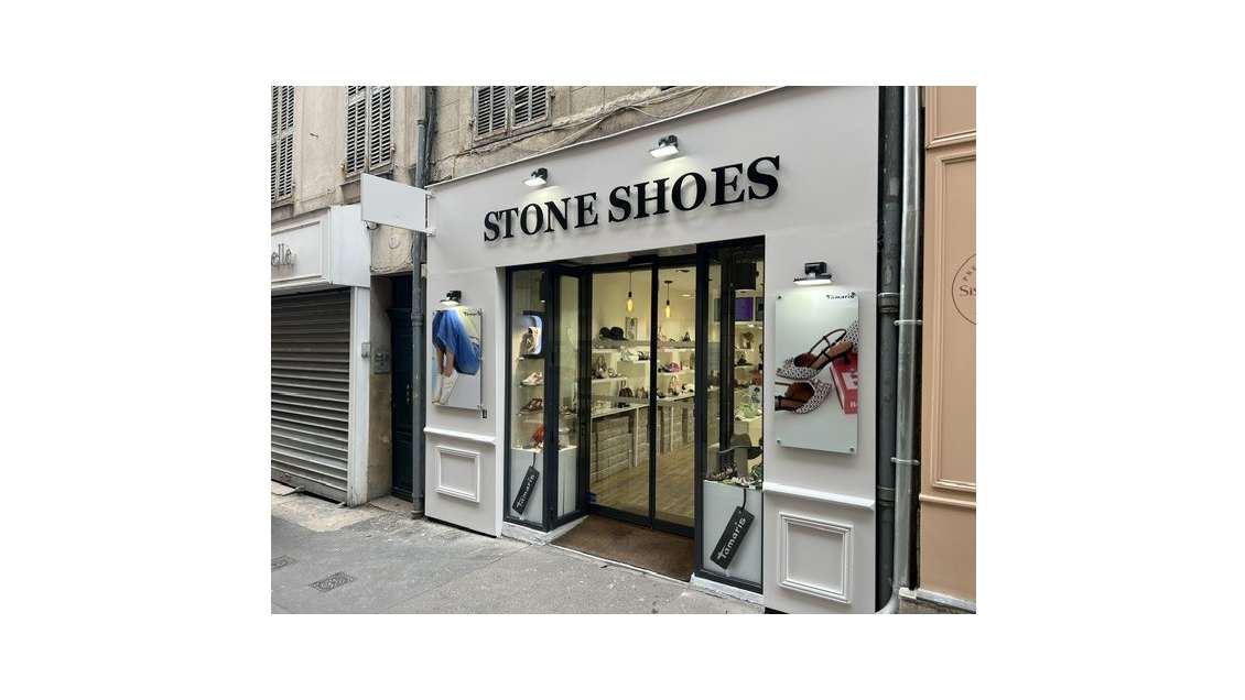 Belle boutique avec gros flux piéton