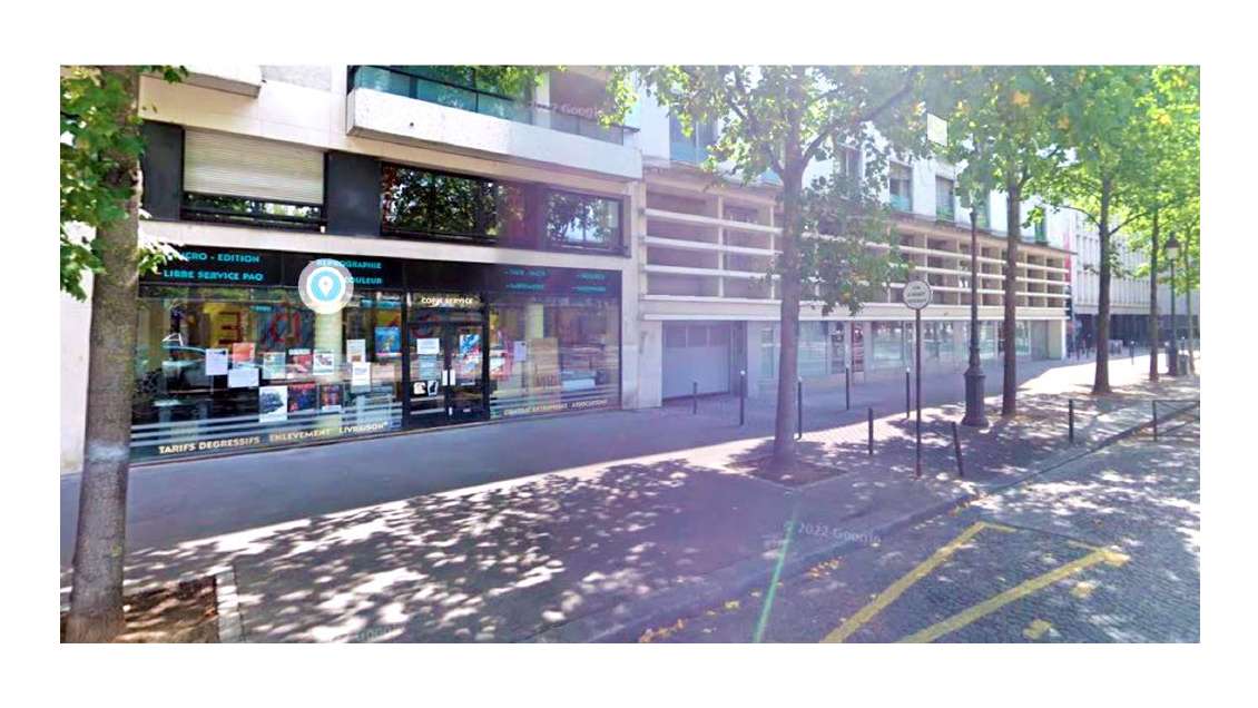 Boutique 70m² au bord du bassin de la Villette