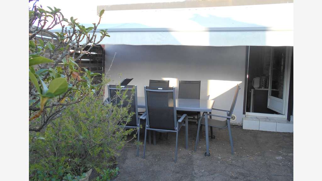 A vendre droit au bail d'un ensemble immobilier