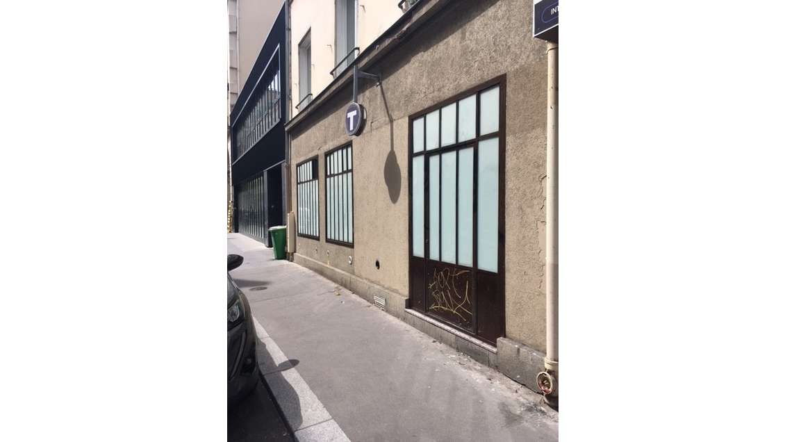 Local commercial 113m² au Canal Saint Martin 75010