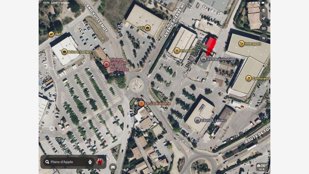LOCAL COMMERCIAL zone commerciale