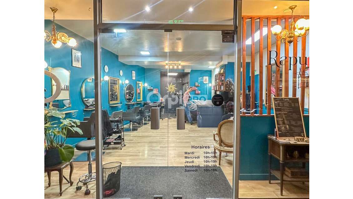 Local salon de coiffure à louer à Paris 11e