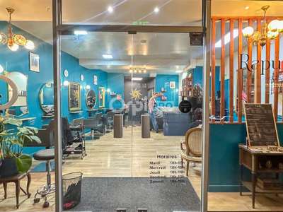Local salon de coiffure à louer à Paris 11e