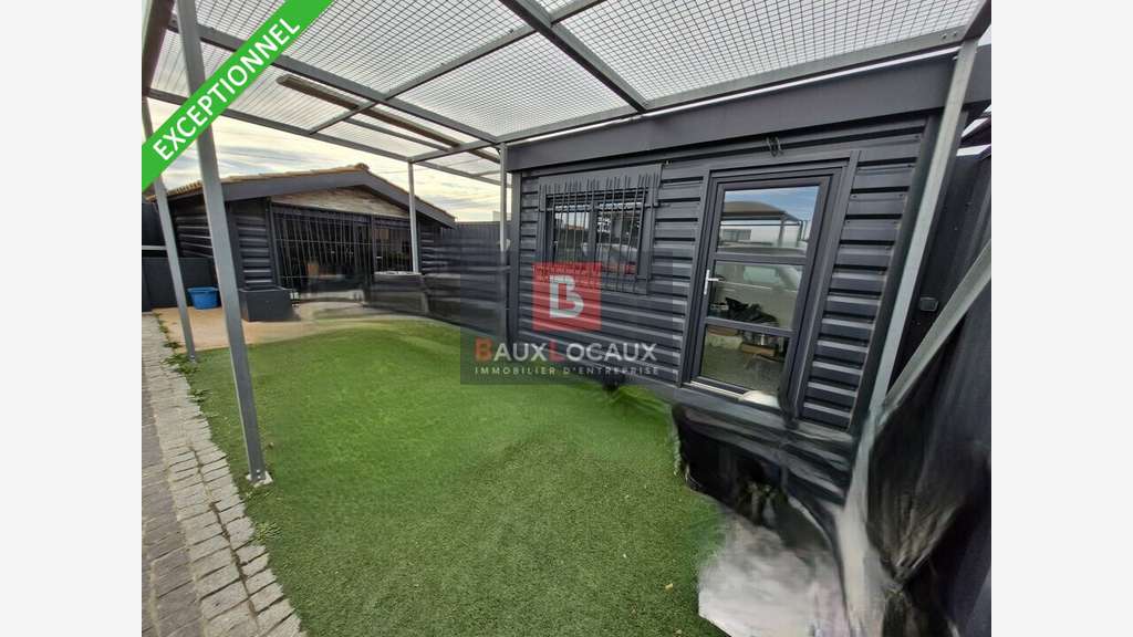 DAB local 145m² à La Fare-les-Oliviers