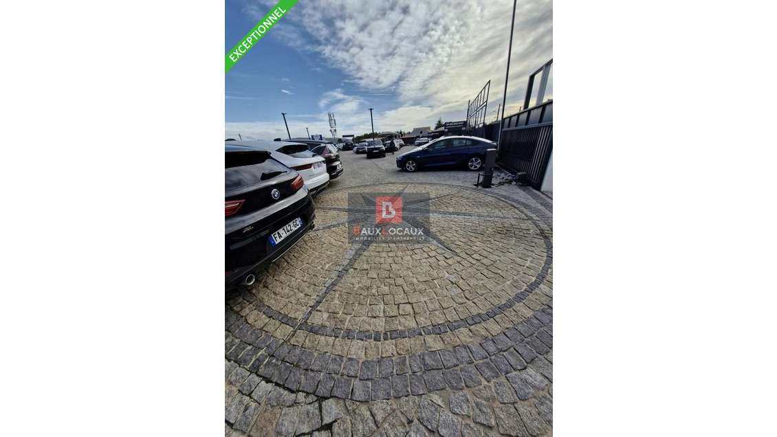 DAB local 145m² à La Fare-les-Oliviers