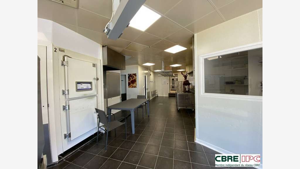 Cession DAB local 80m² à Anglet 5 Cantons