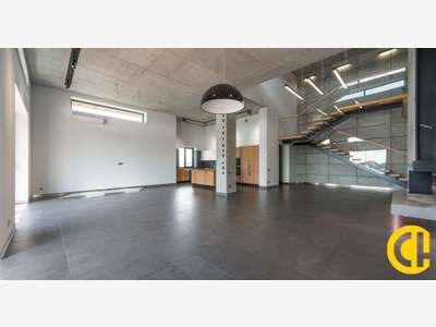 74 DAB local commercial 545m² sur Annecy