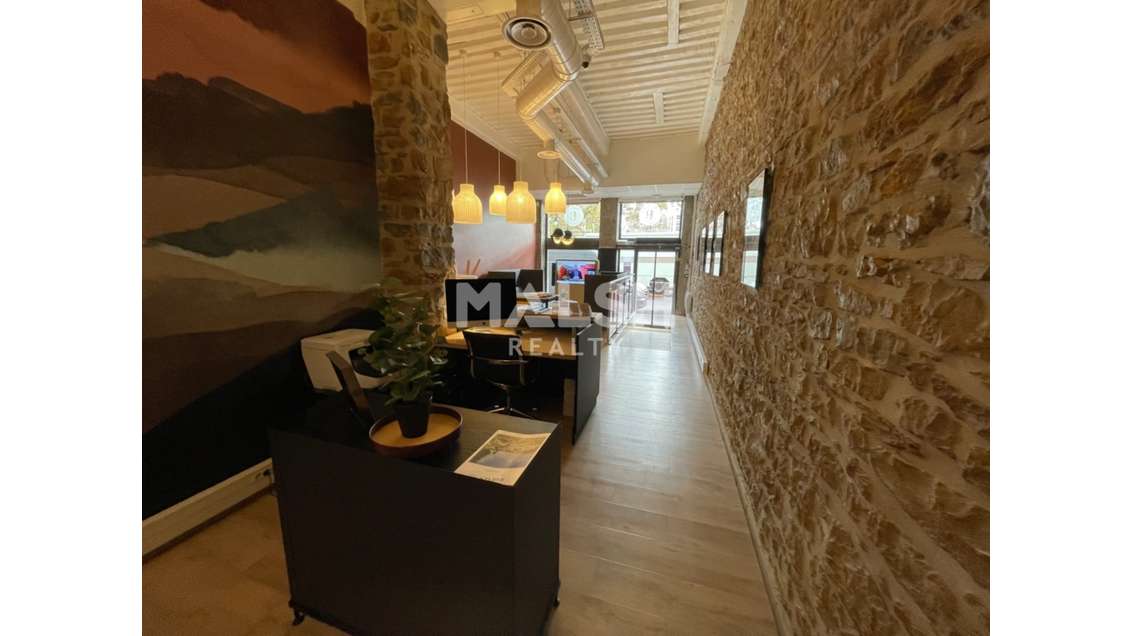 DAB local 57m² empl N°1 à Lyon 4e Croix-Rousse