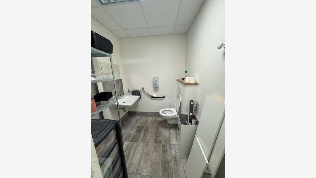 Cession droit au bail 207m² à Aix-les-Bains