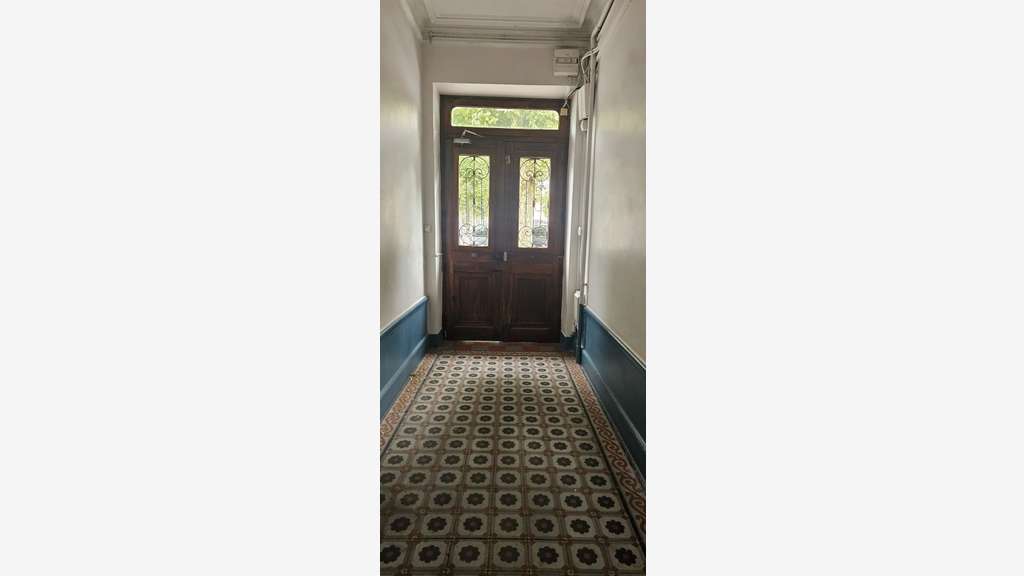 Droit au bail local commercial 44m² Aix-les-Bains