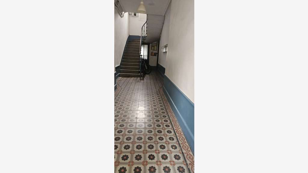 Droit au bail local commercial 44m² Aix-les-Bains