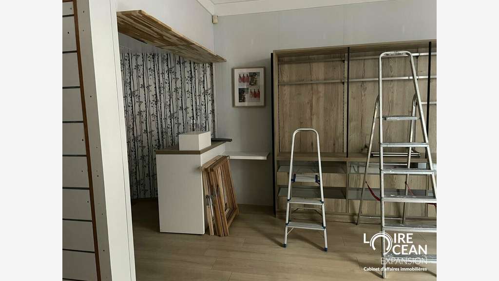 À CÉDER  DROIT AU BAIL  ANGERS CENTRE-VILLE