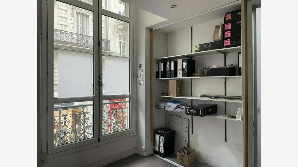 À CÉDER  DROIT AU BAIL  ANGERS CENTRE-VILLE