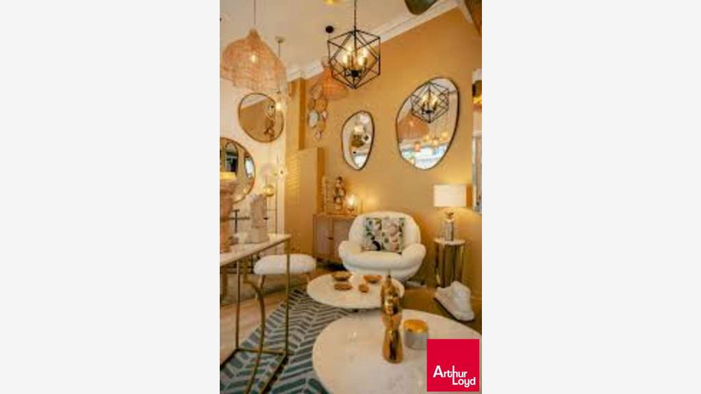 Jolie boutique à saisir bel emplacement à Anglet