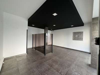 DAB local commercial neuf 37m² à Annecy centre