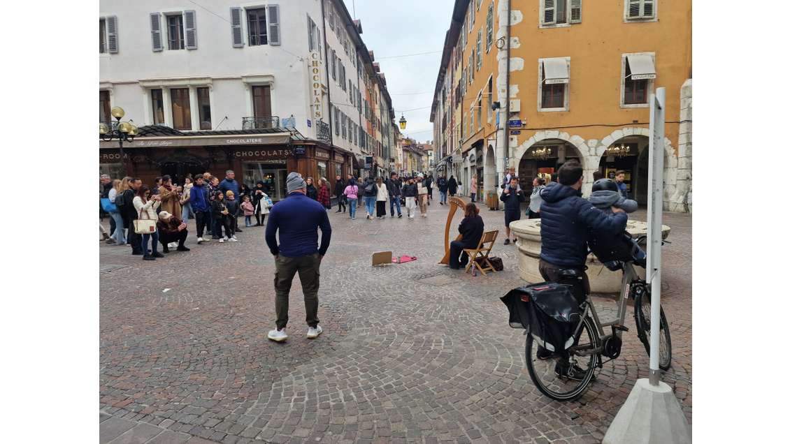 Local commercial 28m² centre piéton Annecy