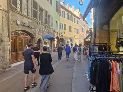 Cession bail local 80m² Annecy coeur touristique