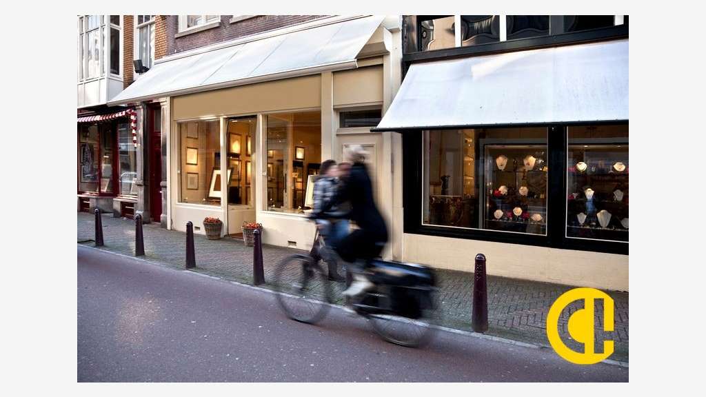 AV murs commerciaux 52m² empl N°1 Cran-Gevrier
