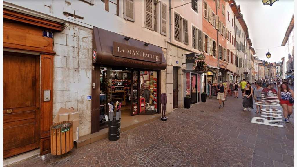 Local 20m² Annecy hyper centre historique