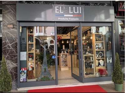 Cède local commercial 32m² emplacement N°1 Annecy